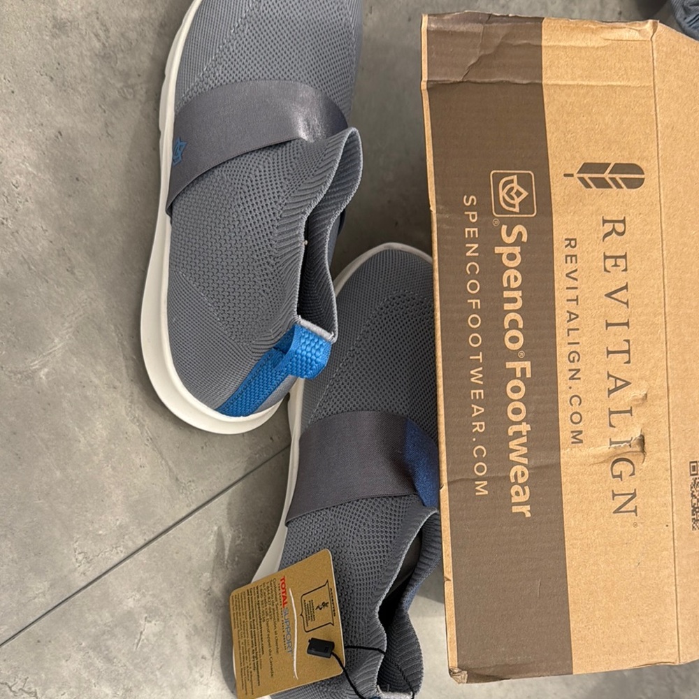 Spenco Revitalign Gray Slip-On Shoes